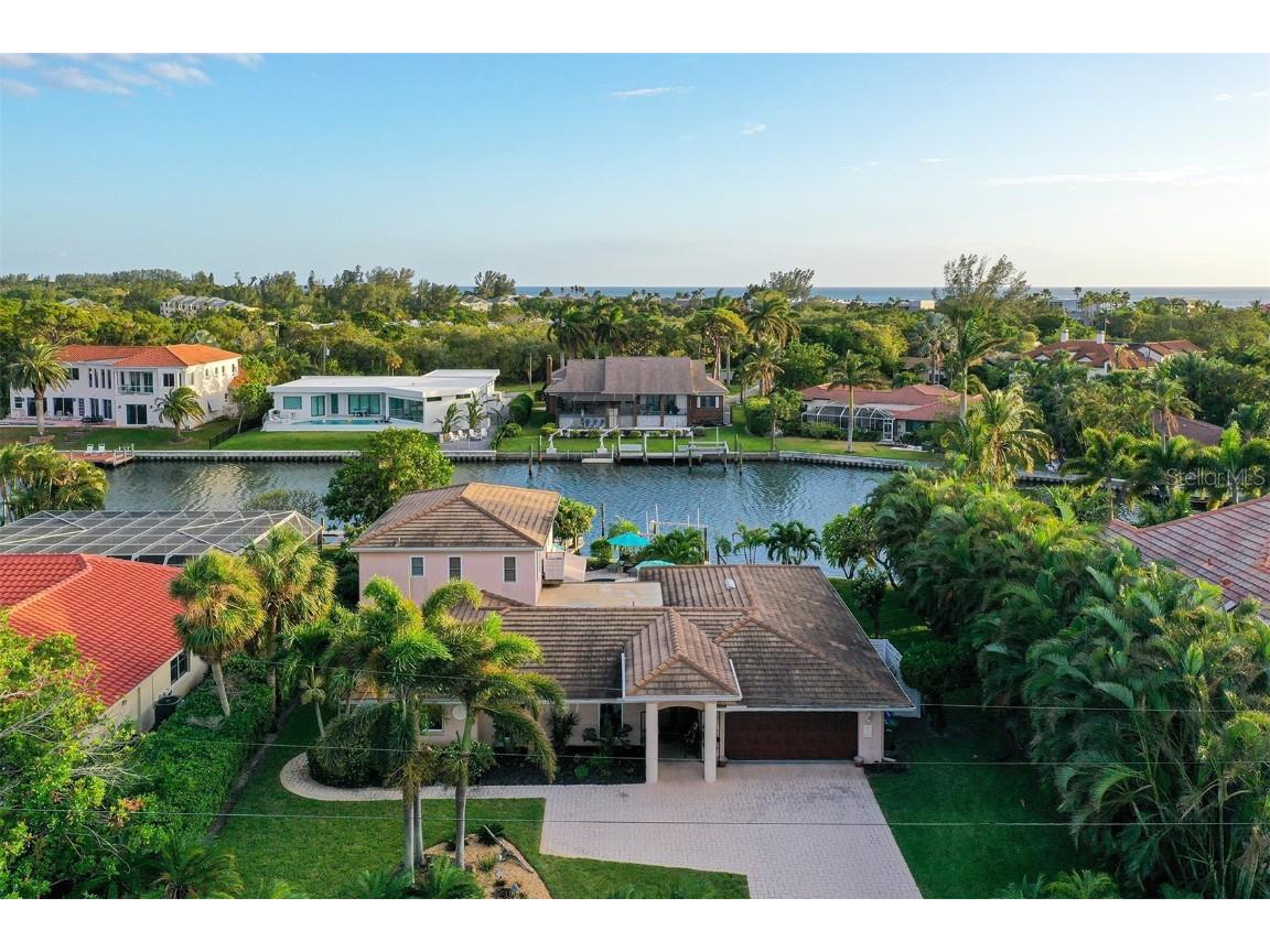 690 Old Compass Road Longboat Key FL 34228 A4555254 image1