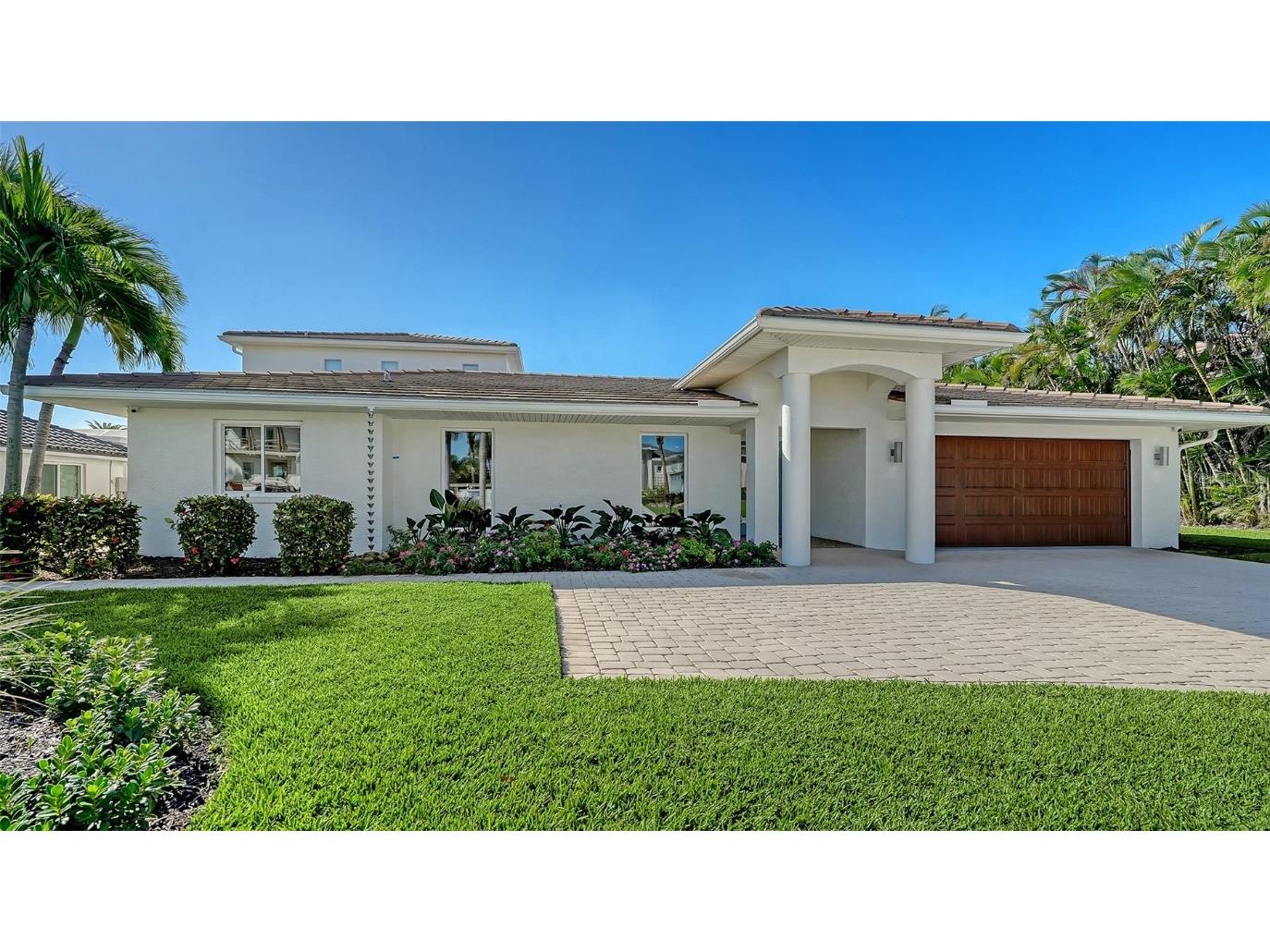 690 Old Compass Road Longboat Key FL 34228 A4670519 image1