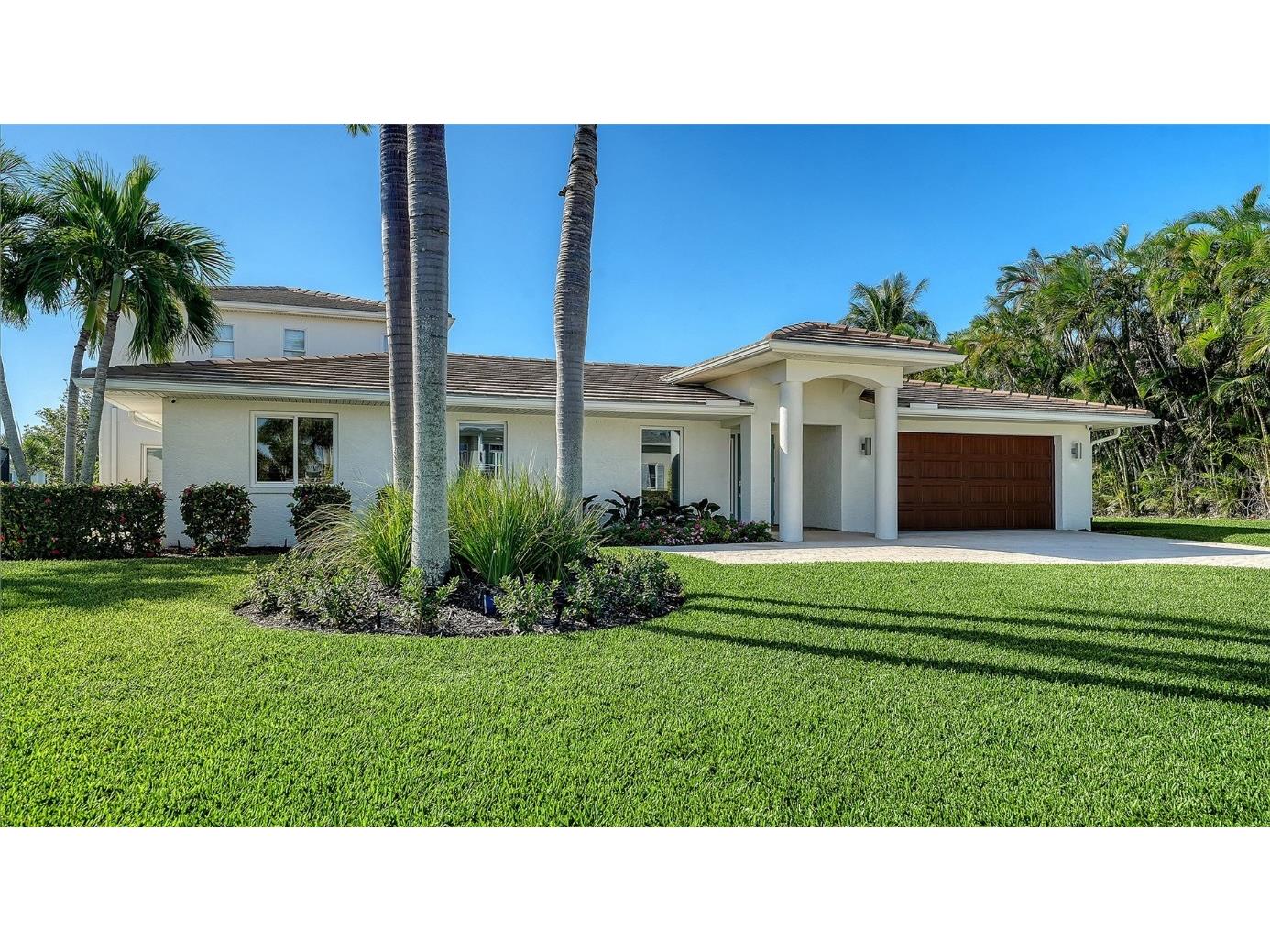 690 Old Compass Road Longboat Key FL 34228 A4670519 image5