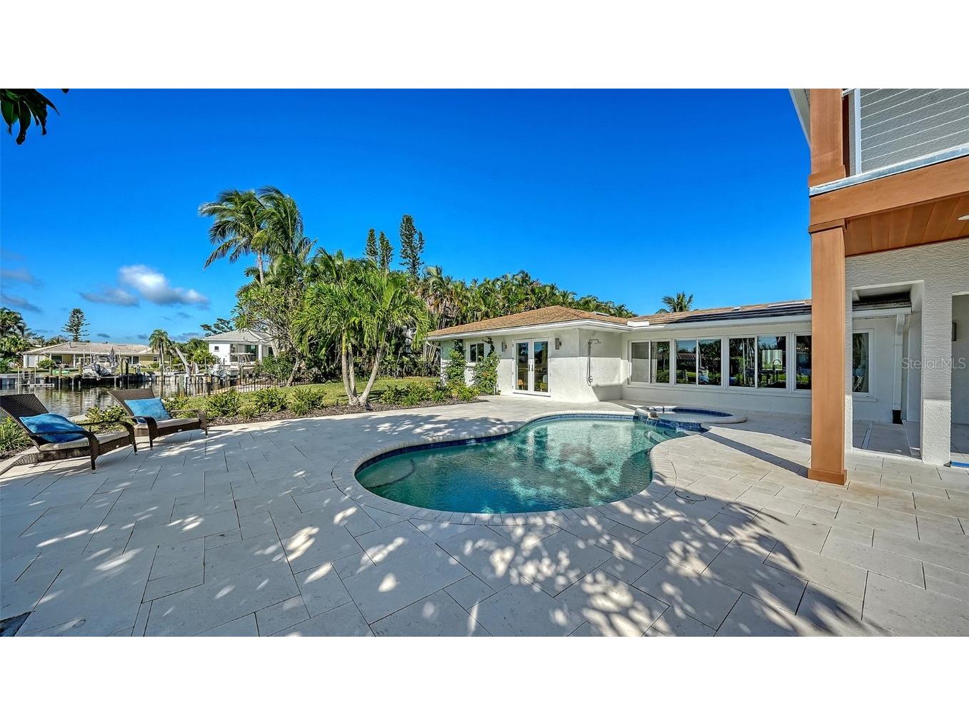 690 Old Compass Road Longboat Key FL 34228 A4670519 image52