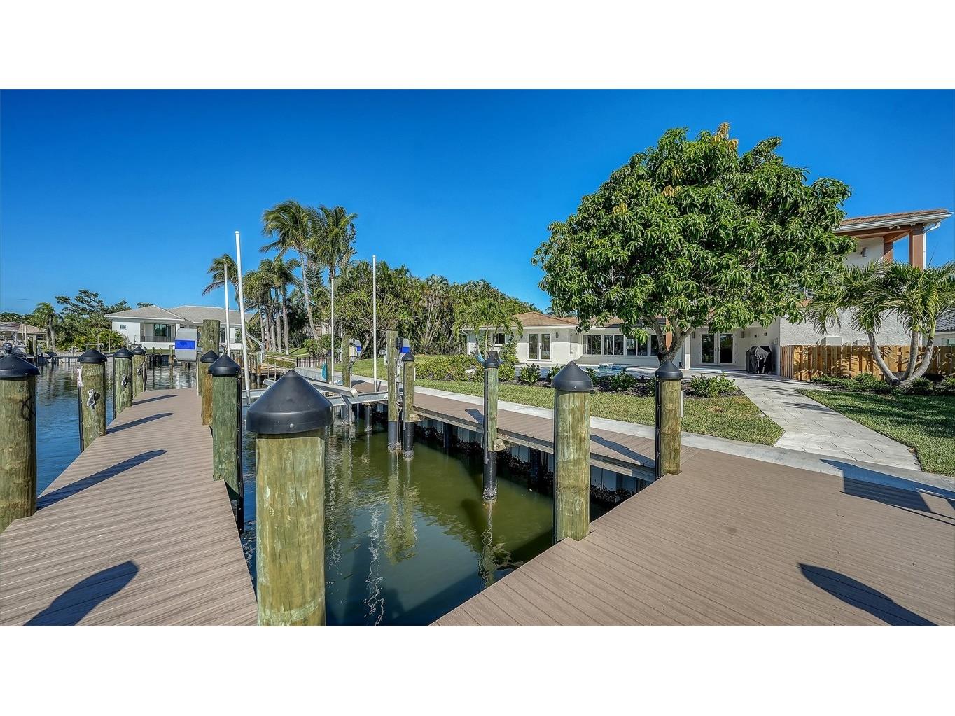 690 Old Compass Road Longboat Key FL 34228 A4670519 image67