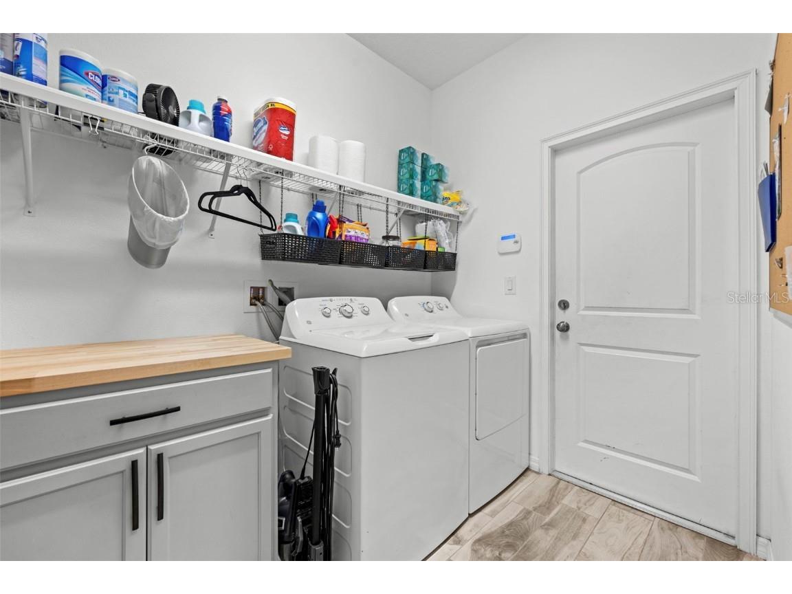 690 Old Windsor Way Spring Hill FL 34609 TB8446163 image25