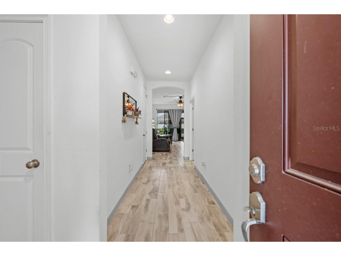 690 Old Windsor Way Spring Hill FL 34609 TB8446163 image5