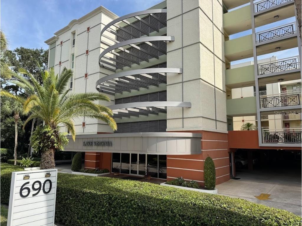 690 Osceola Avenue #209 Winter Park FL 32789 - Virginia O6334757 image1