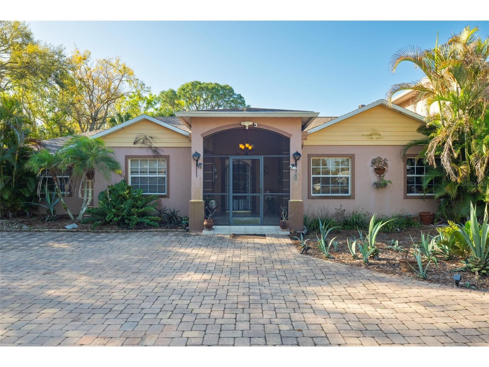 690 Percheron Circle Nokomis FL 34275 A4685541 image1