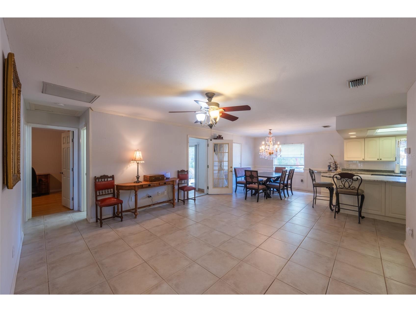 690 Percheron Circle Nokomis FL 34275 A4685541 image4