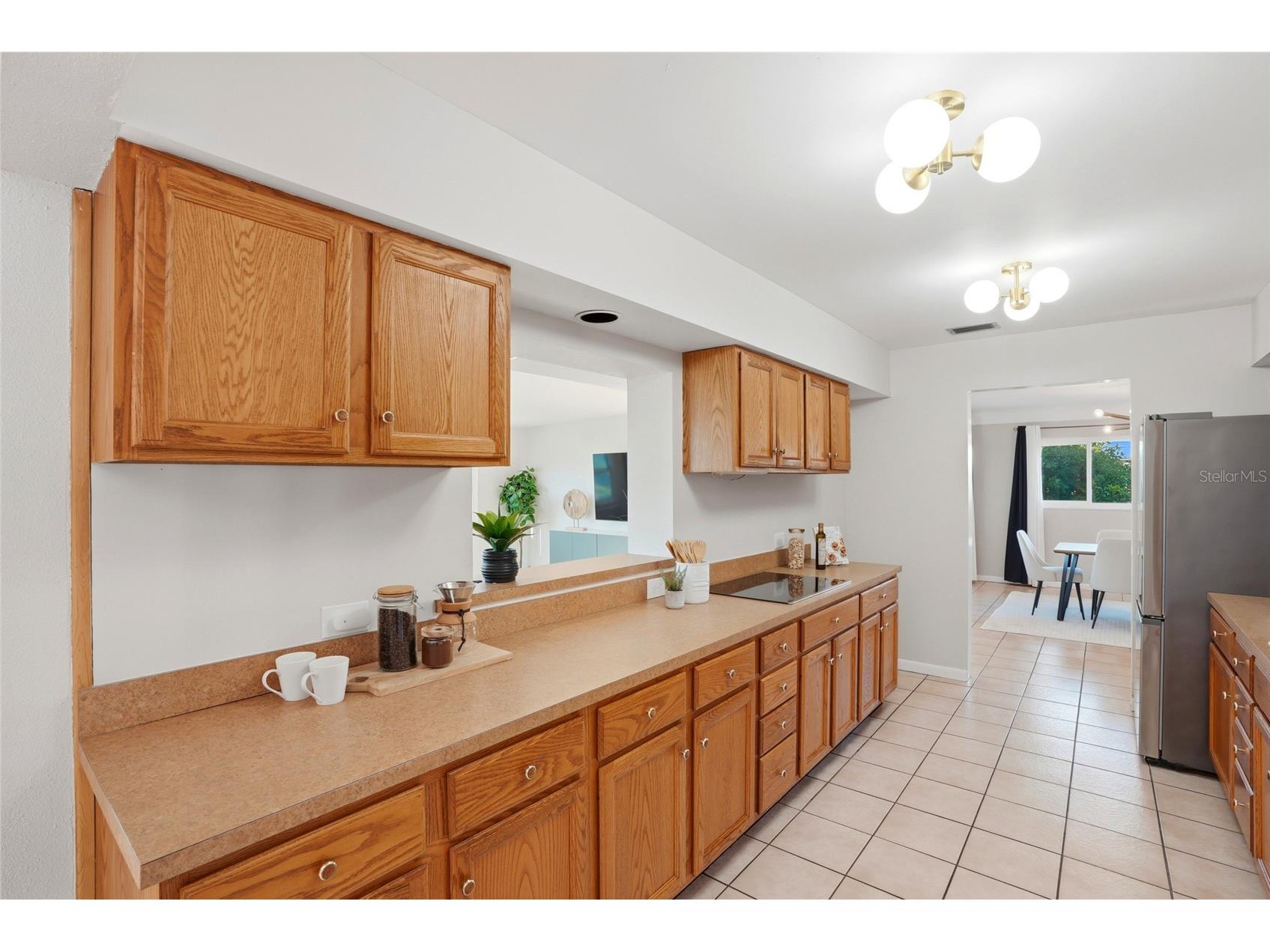 6900 10th Avenue N Saint Petersburg FL 33710 TB8506271 image16