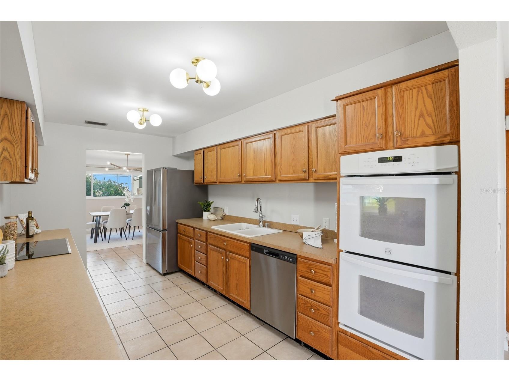 6900 10th Avenue N Saint Petersburg FL 33710 TB8506271 image17