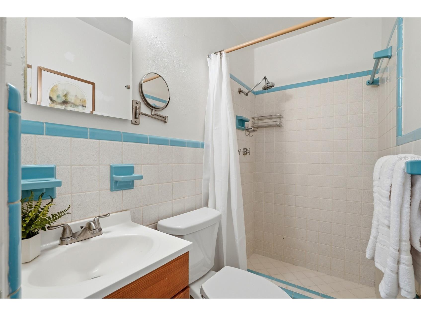 6900 10th Avenue N Saint Petersburg FL 33710 TB8506271 image24