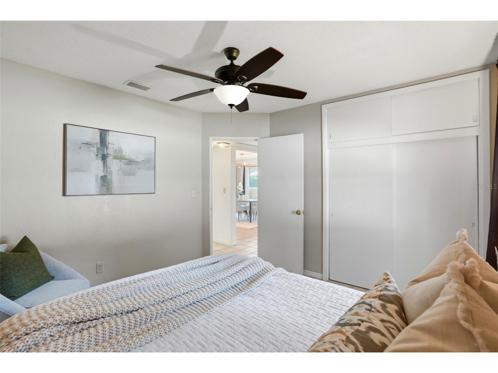 6900 10th Avenue N Saint Petersburg FL 33710 TB8506271 image30
