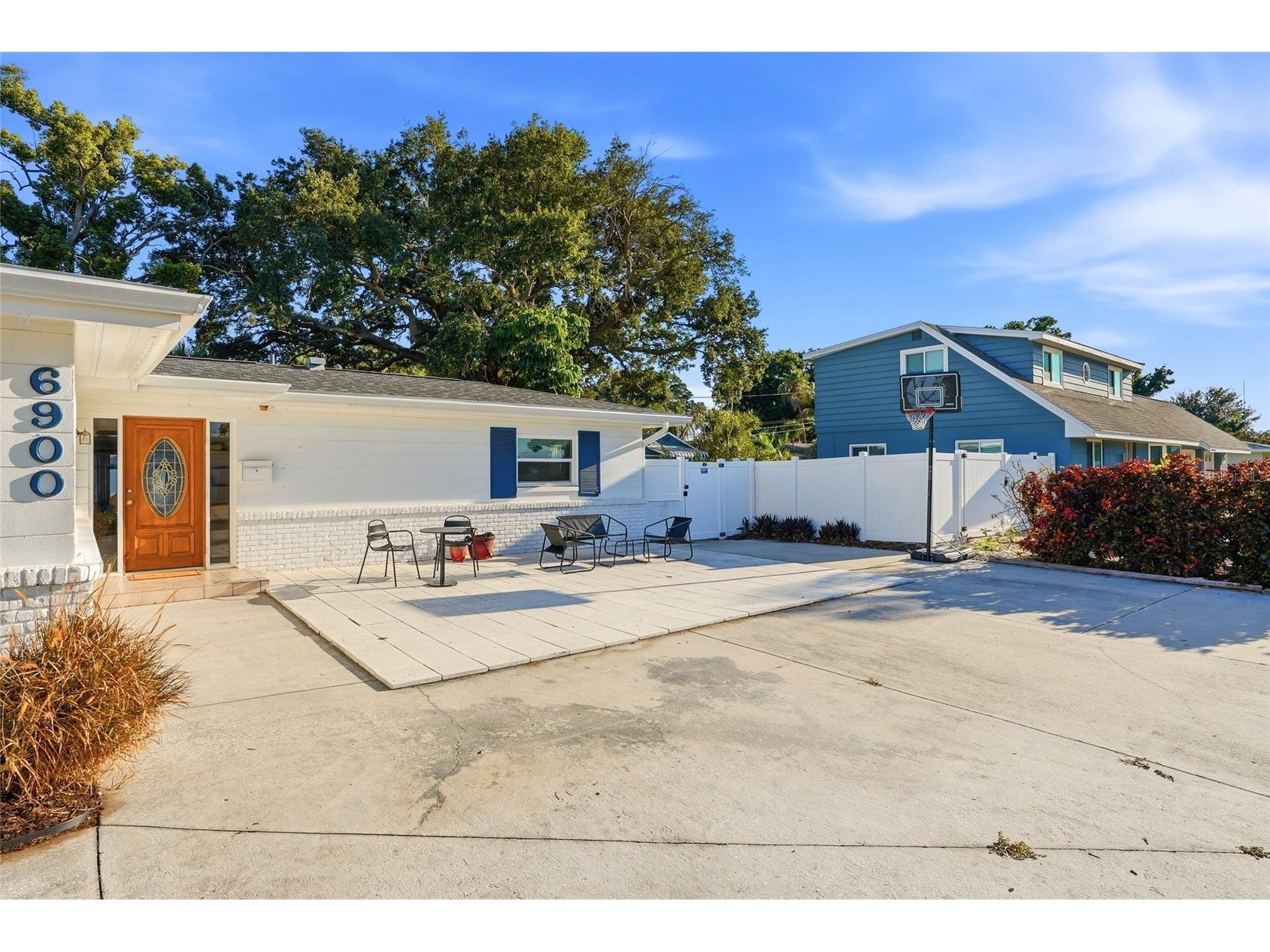 6900 10th Avenue N Saint Petersburg FL 33710 TB8506271 image47