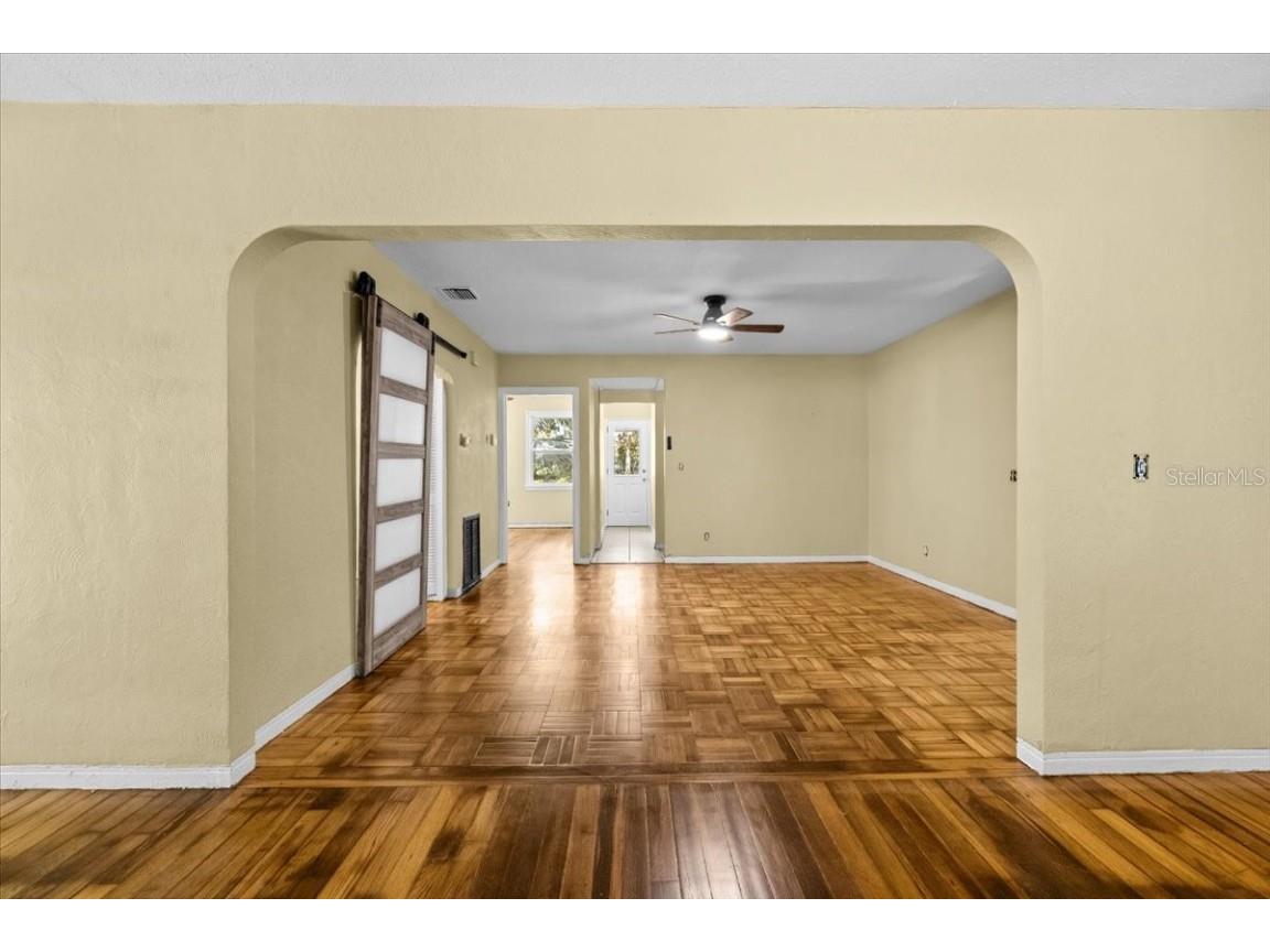 6900 9th Avenue N Saint Petersburg FL 33710 TB8448176 image6