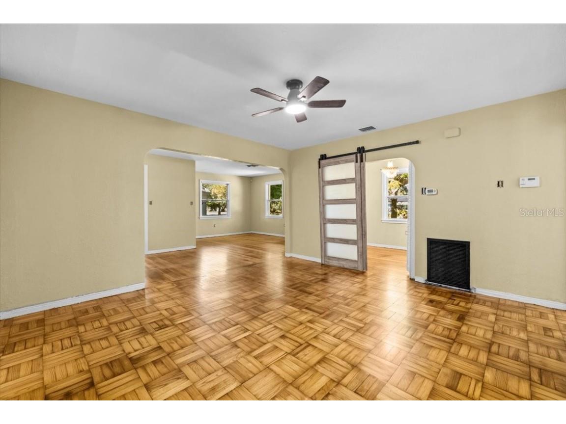 6900 9th Avenue N Saint Petersburg FL 33710 TB8448176 image7