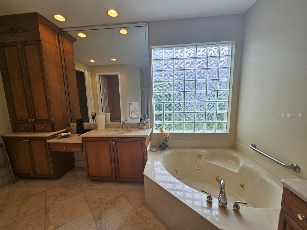 6900 Molakai Circle Boynton Beach FL 33437 TB8403731 image60