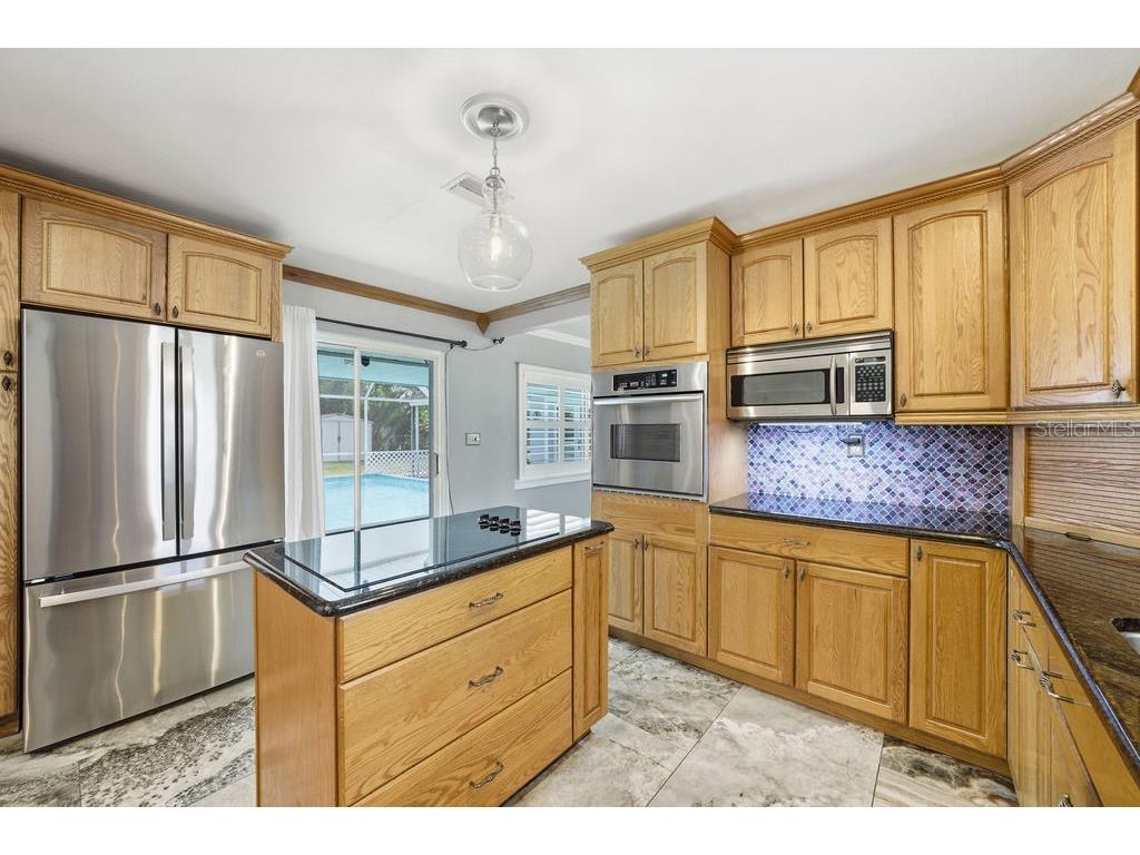 6901 17th Lane N Saint Petersburg FL 33702 A4690729 image12