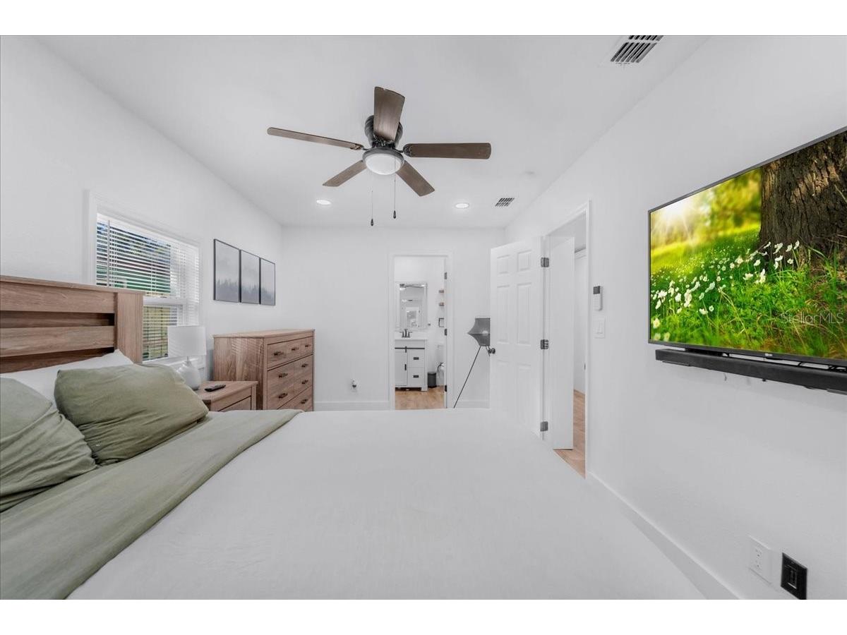 6901 78th Avenue N Pinellas Park FL 33781 TB8463573 image42