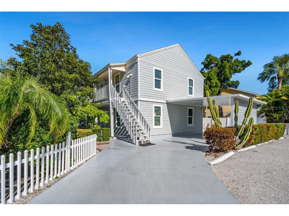 6901 Palm Drive Holmes Beach FL 34217 A4521503 image1