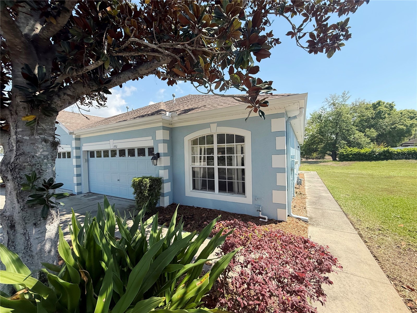 6901 Surrey Hill Place Apollo Beach FL 33572 TB8490075 image1