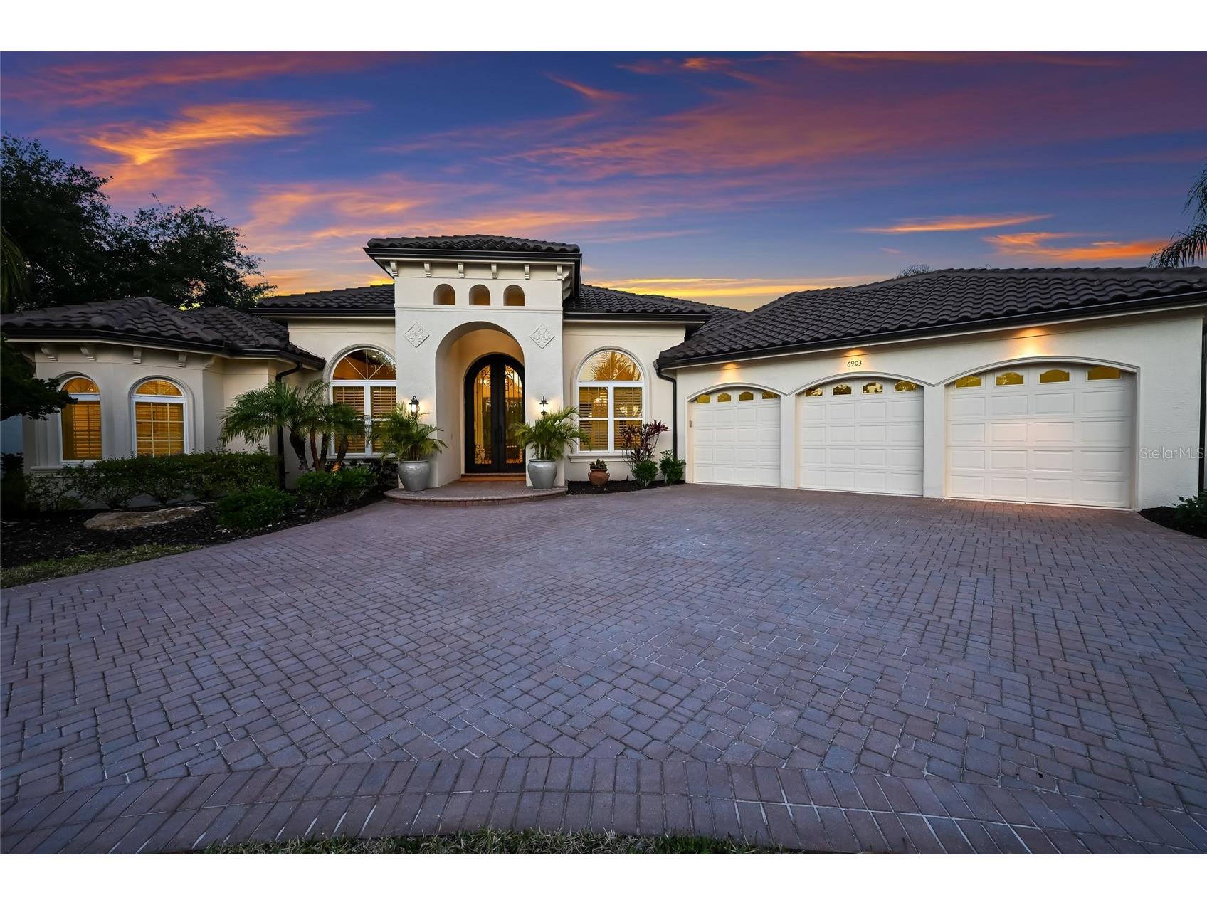 6903 Belmont Court Lakewood Ranch FL 34202 A4690575 image1