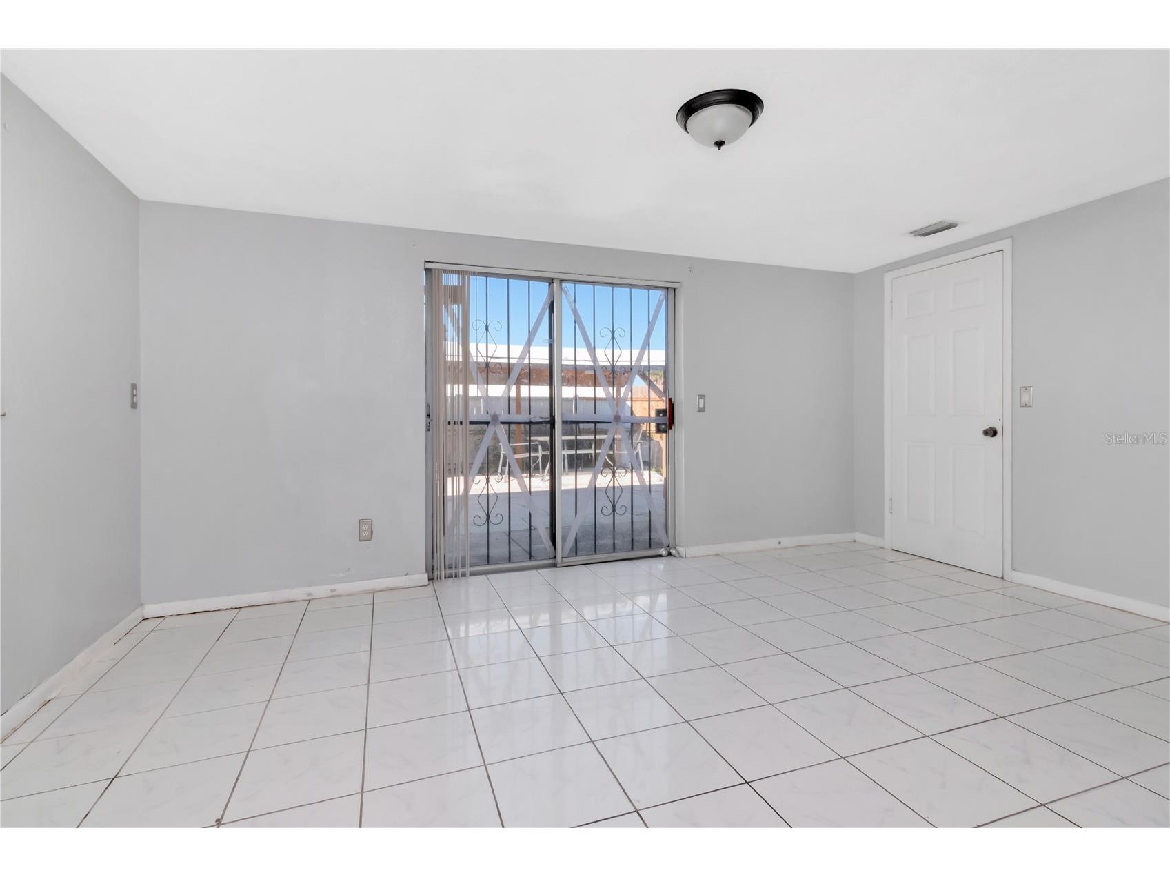 6903 Larmon Street Tampa FL 33634 TB8462158 image12