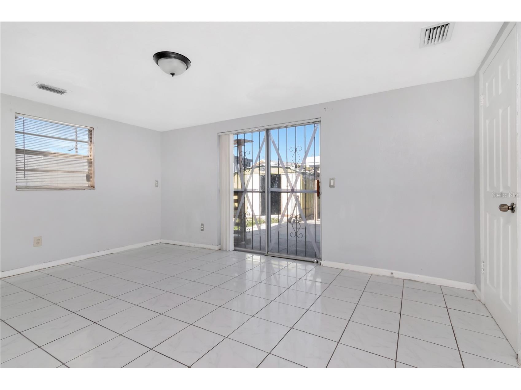 6903 Larmon Street Tampa FL 33634 TB8462158 image13