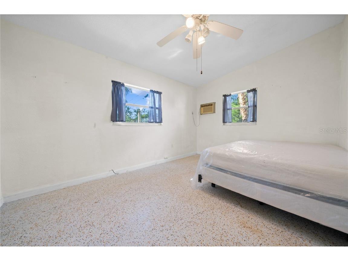 6903 S Shore Drive S South Pasadena FL 33707 TB8429123 image28