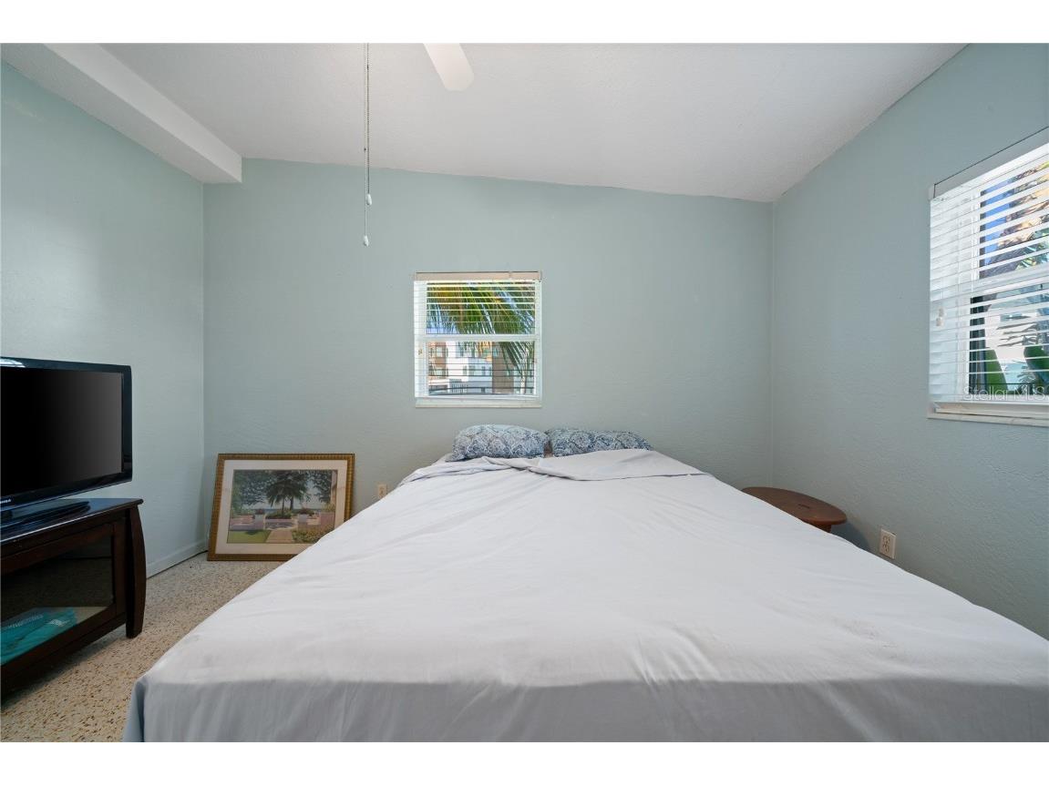 6903 S Shore Drive S South Pasadena FL 33707 TB8429123 image33