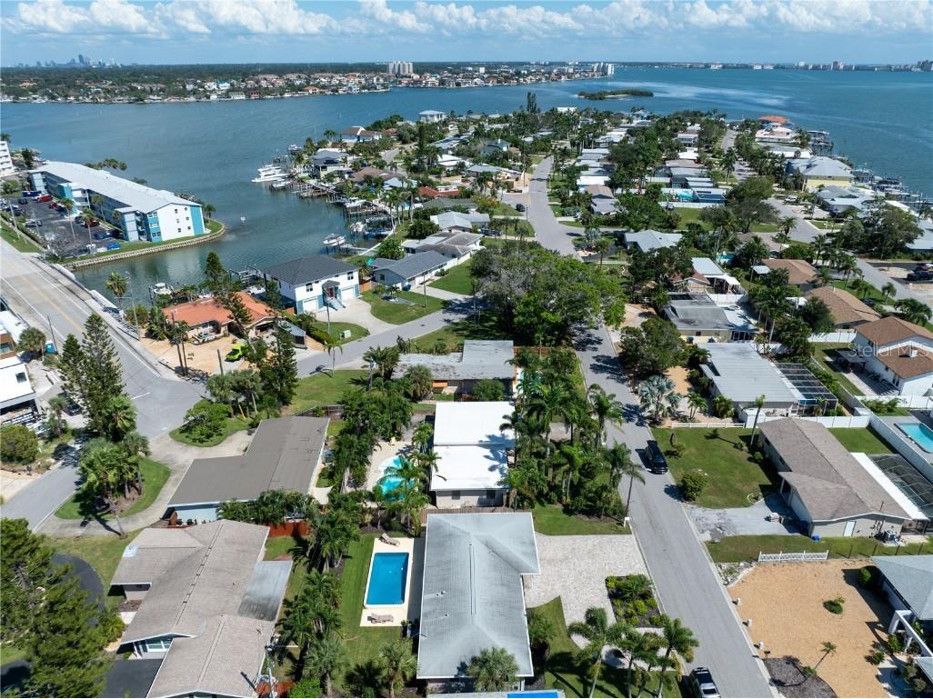 6903 S Shore Drive S South Pasadena FL 33707 TB8429123 image48