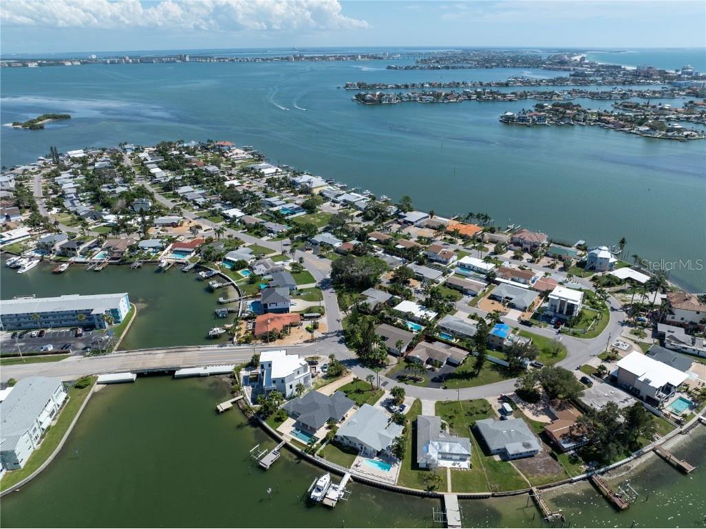 6903 S Shore Drive S South Pasadena FL 33707 TB8429123 image57