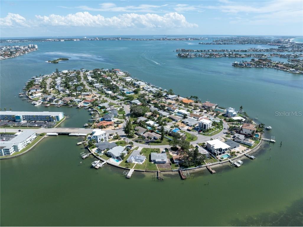 6903 S Shore Drive S South Pasadena FL 33707 TB8429123 image62