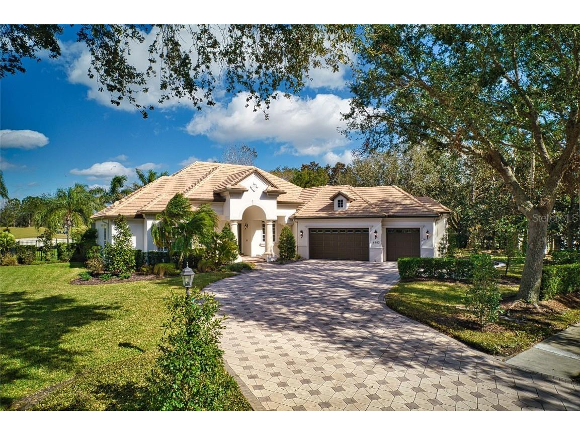 6903 Westchester Circle Lakewood Ranch FL 34202 A4557439 image1