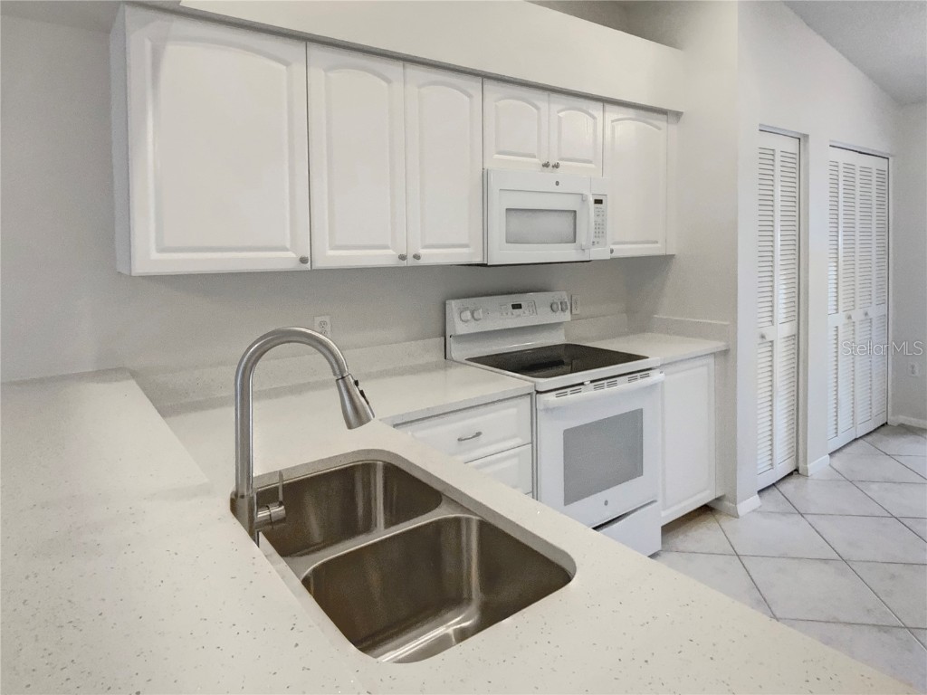 6904 Drewrys Bluff #810 Bradenton FL 34203 O6361352 image14