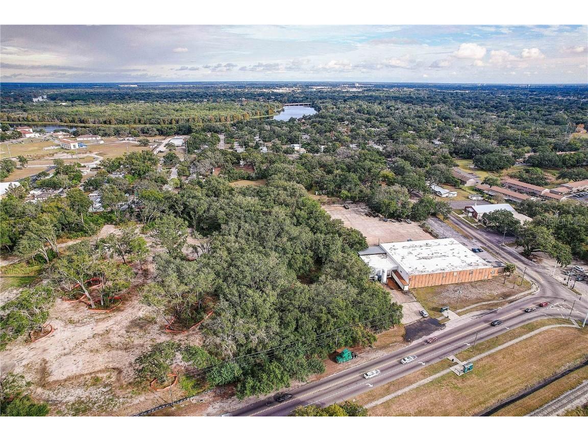 6905 & 6907 Rowlett Park Drive Tampa FL 33610 TB8454512 image12