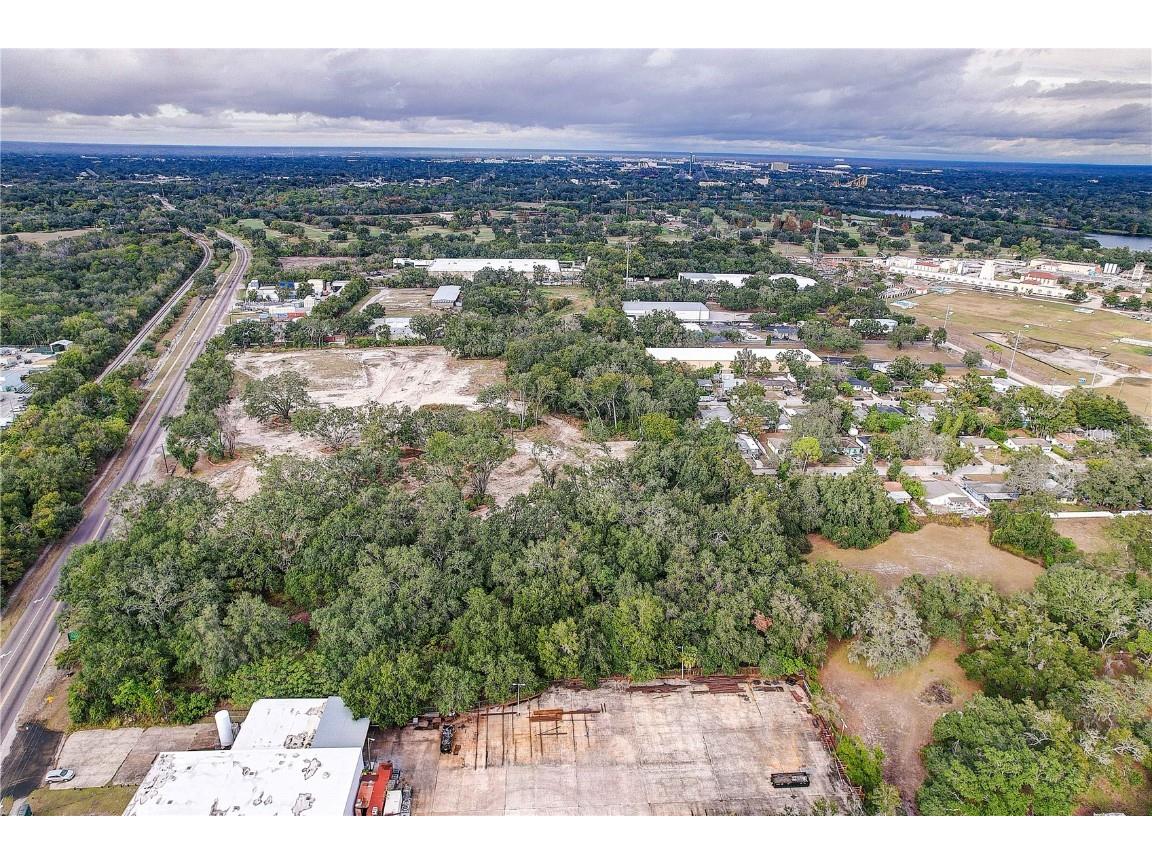 6905 & 6907 Rowlett Park Drive Tampa FL 33610 TB8454512 image3