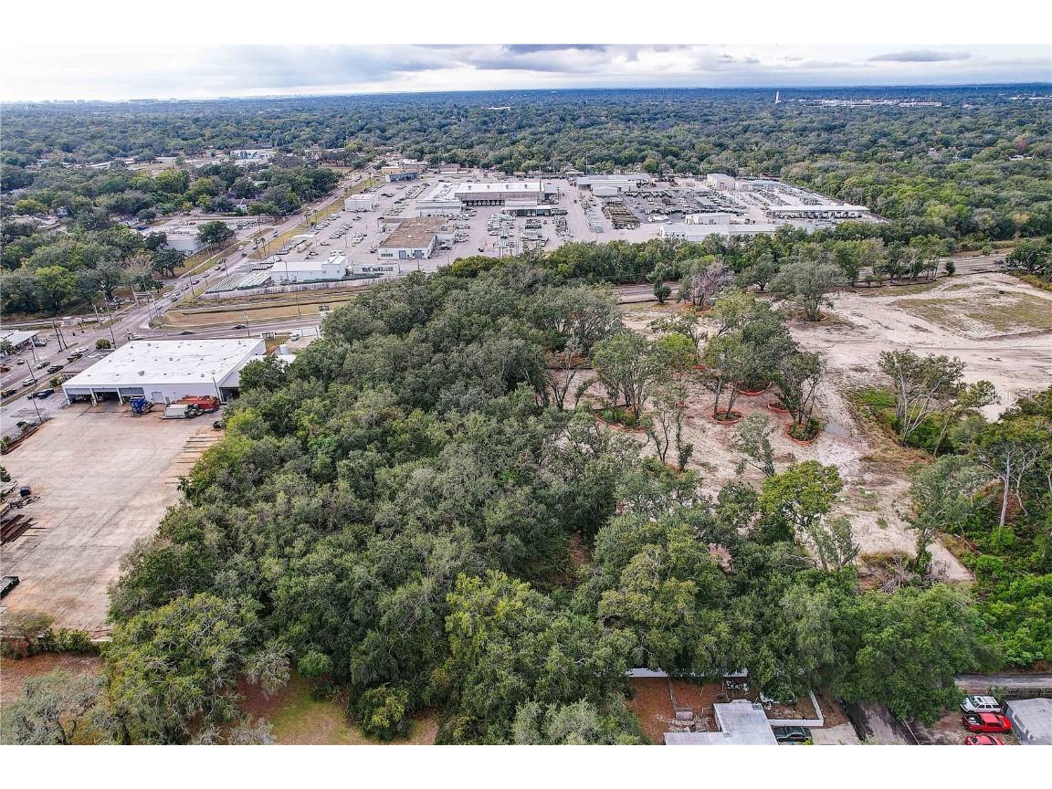 6905 & 6907 Rowlett Park Drive Tampa FL 33610 TB8454512 image9