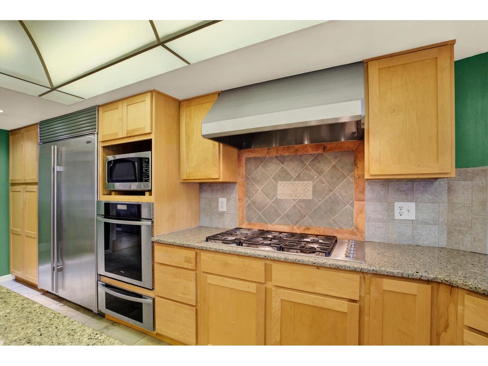 6906 Greenhill Place Tampa FL 33617 TB8516108 image13