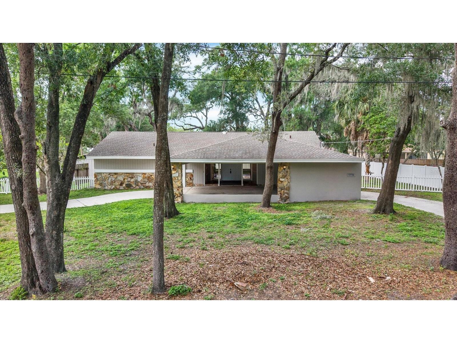 6906 Greenhill Place Tampa FL 33617 TB8516108 image2