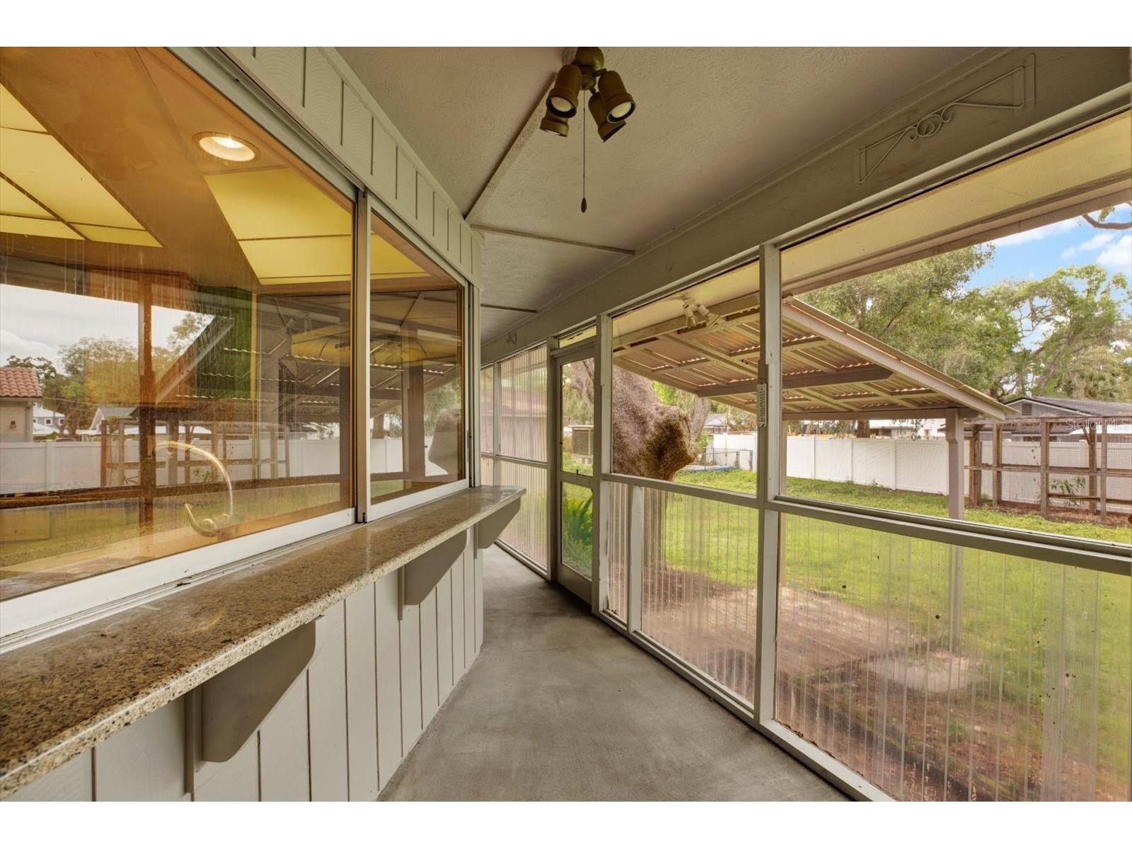 6906 Greenhill Place Tampa FL 33617 TB8516108 image28