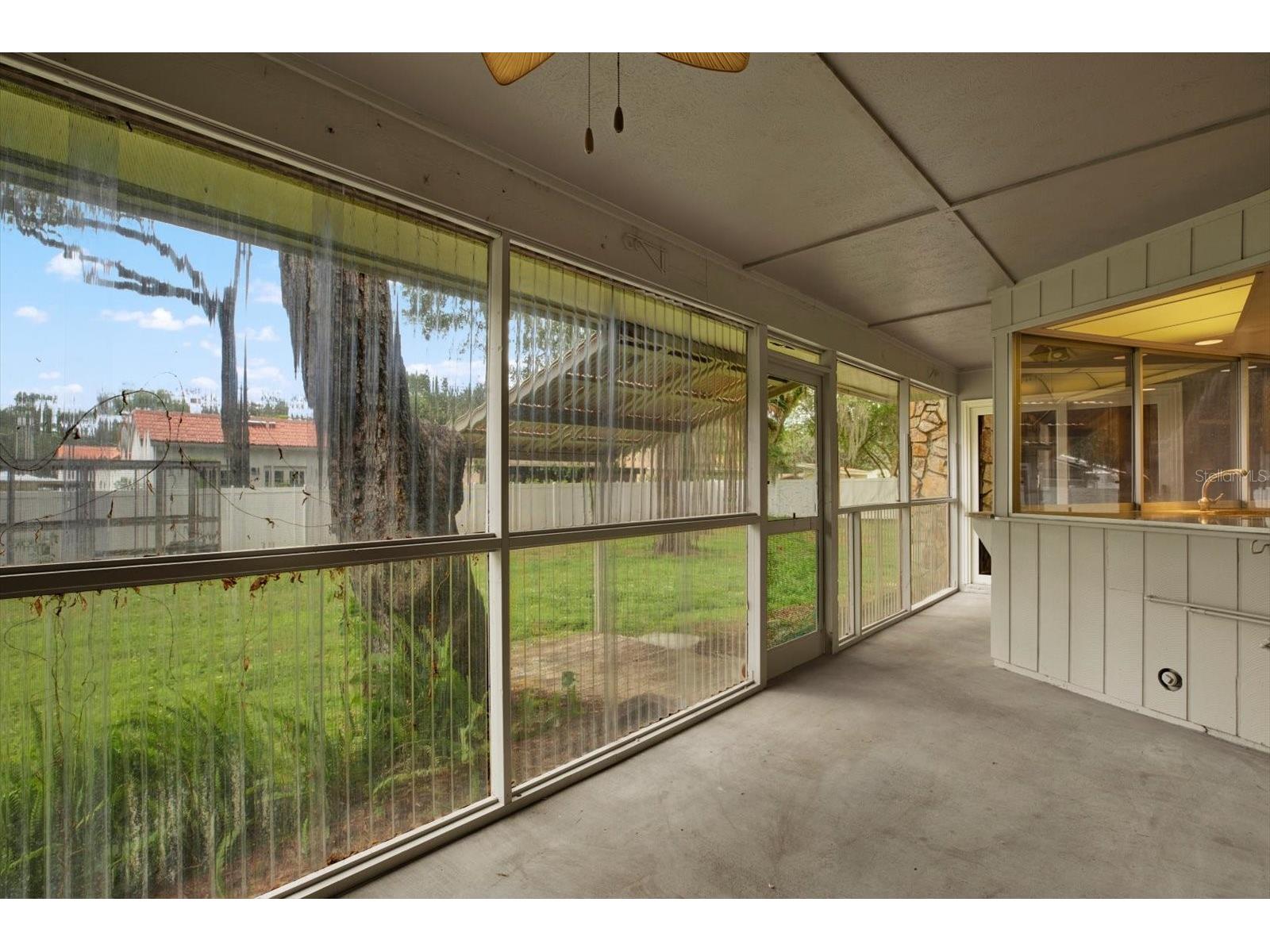 6906 Greenhill Place Tampa FL 33617 TB8516108 image29