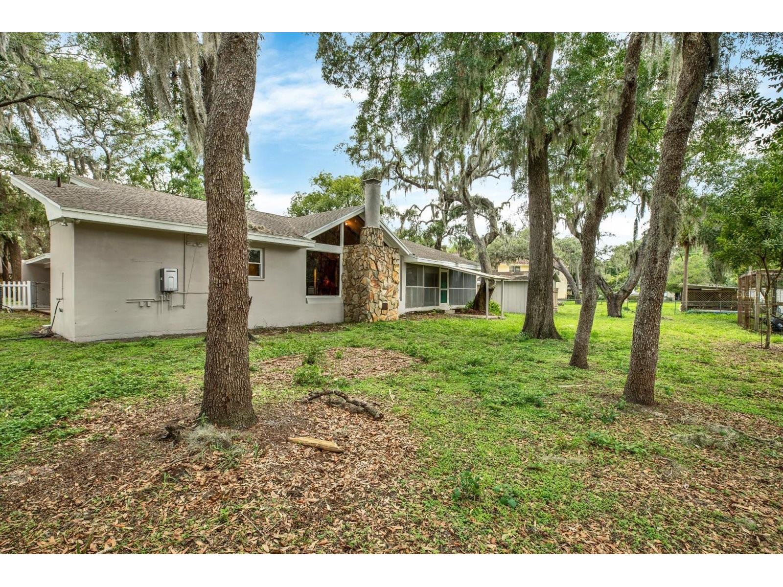 6906 Greenhill Place Tampa FL 33617 TB8516108 image30