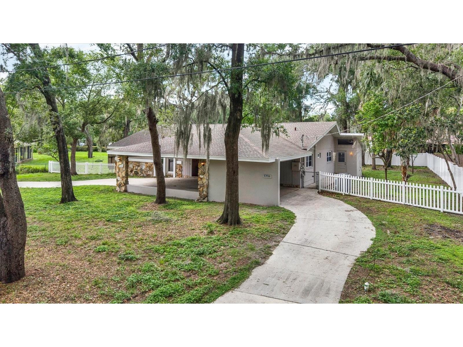 6906 Greenhill Place Tampa FL 33617 TB8516108 image32