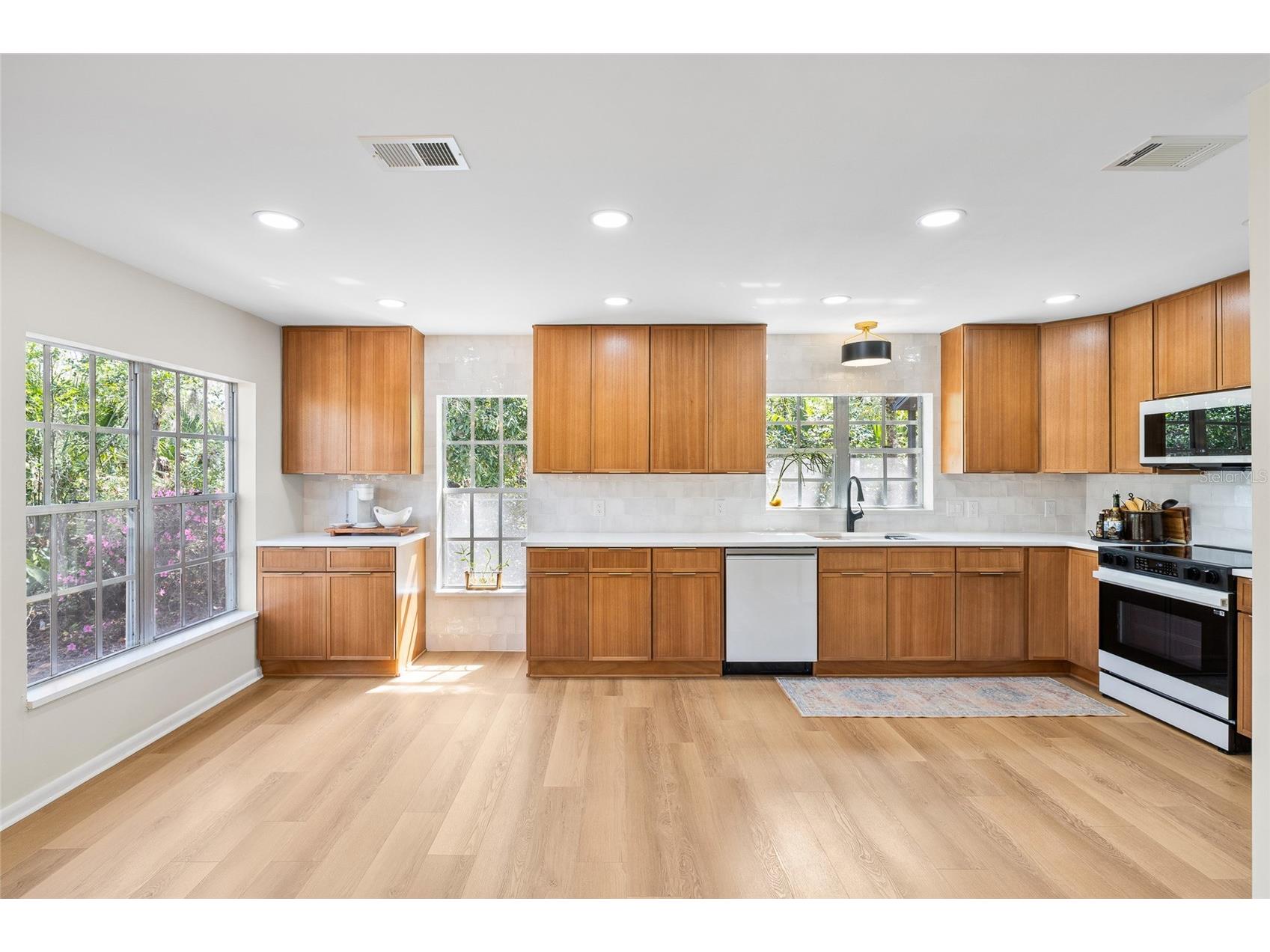 6906 Valrie Lane Riverview FL 33569 - ALAFIA RIVER TB8482292 image5