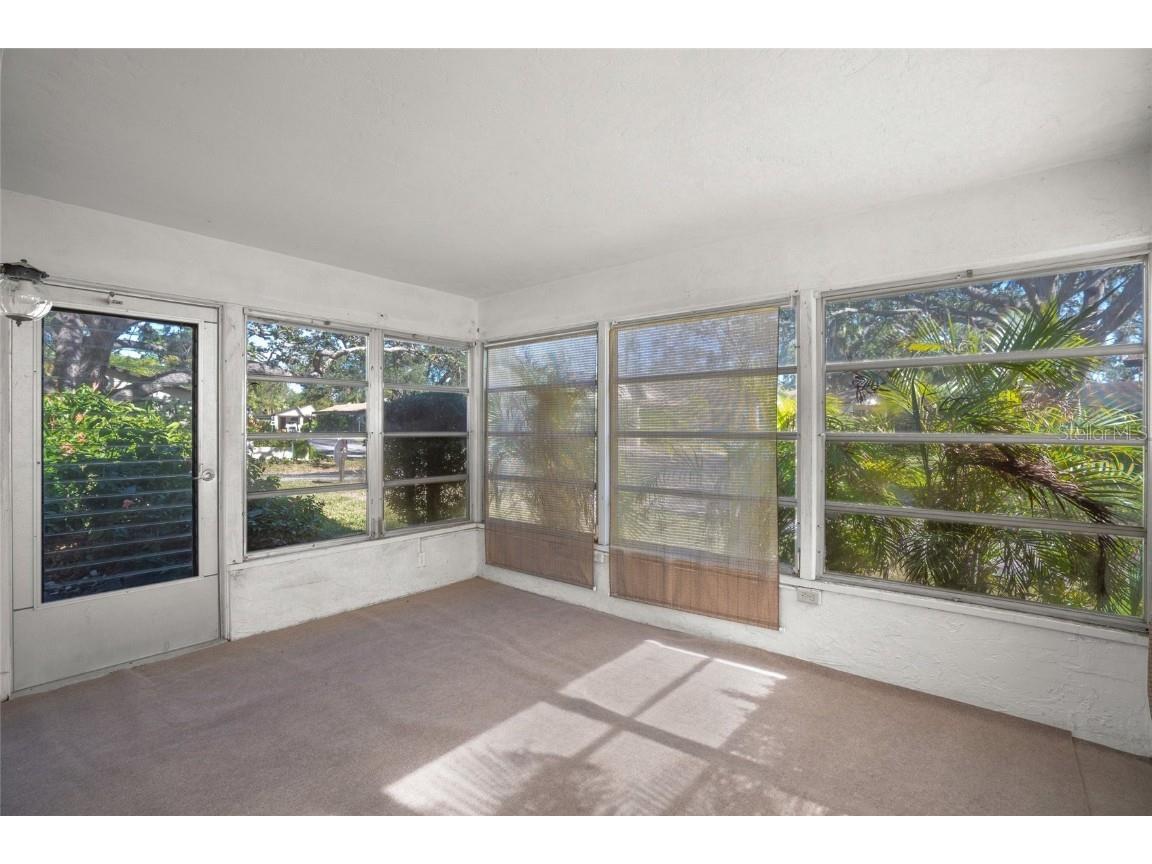 6906 Woodwind Drive #12 Sarasota FL 34231 N6135530 image15