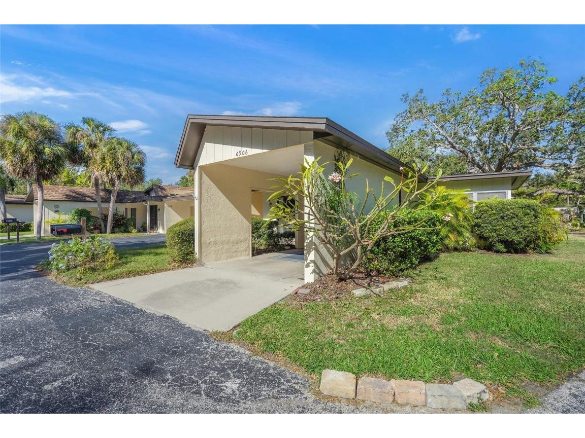 6906 Woodwind Drive #12 Sarasota FL 34231 N6135530 image3