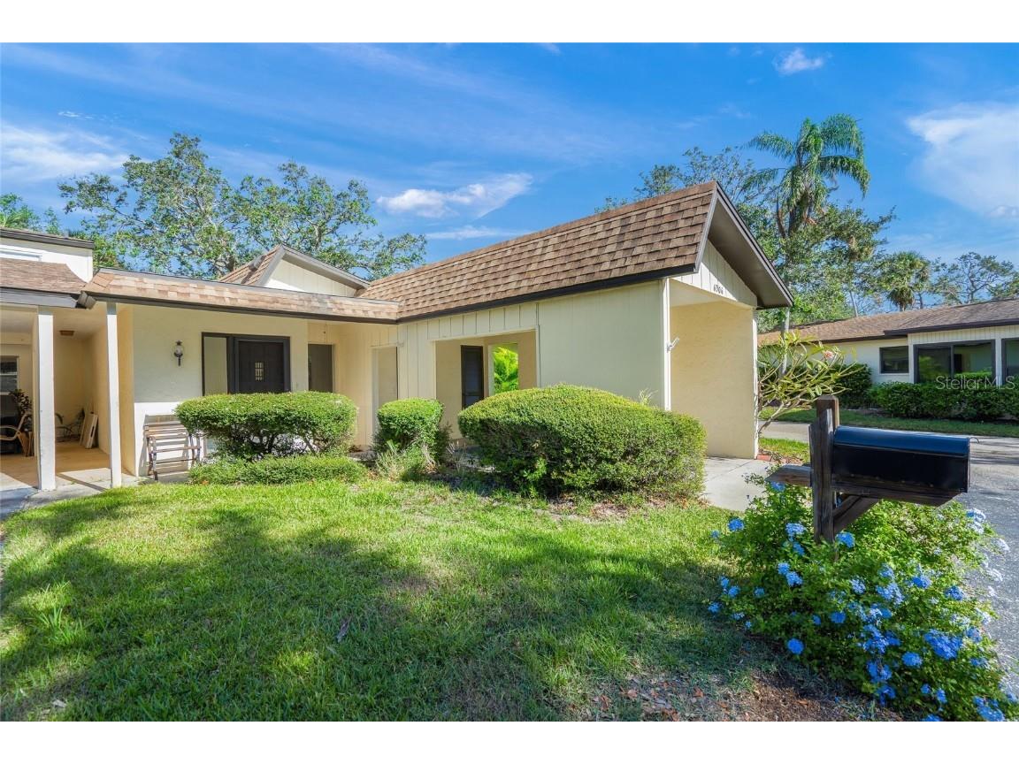 6906 Woodwind Drive #12 Sarasota FL 34231 N6135530 image4