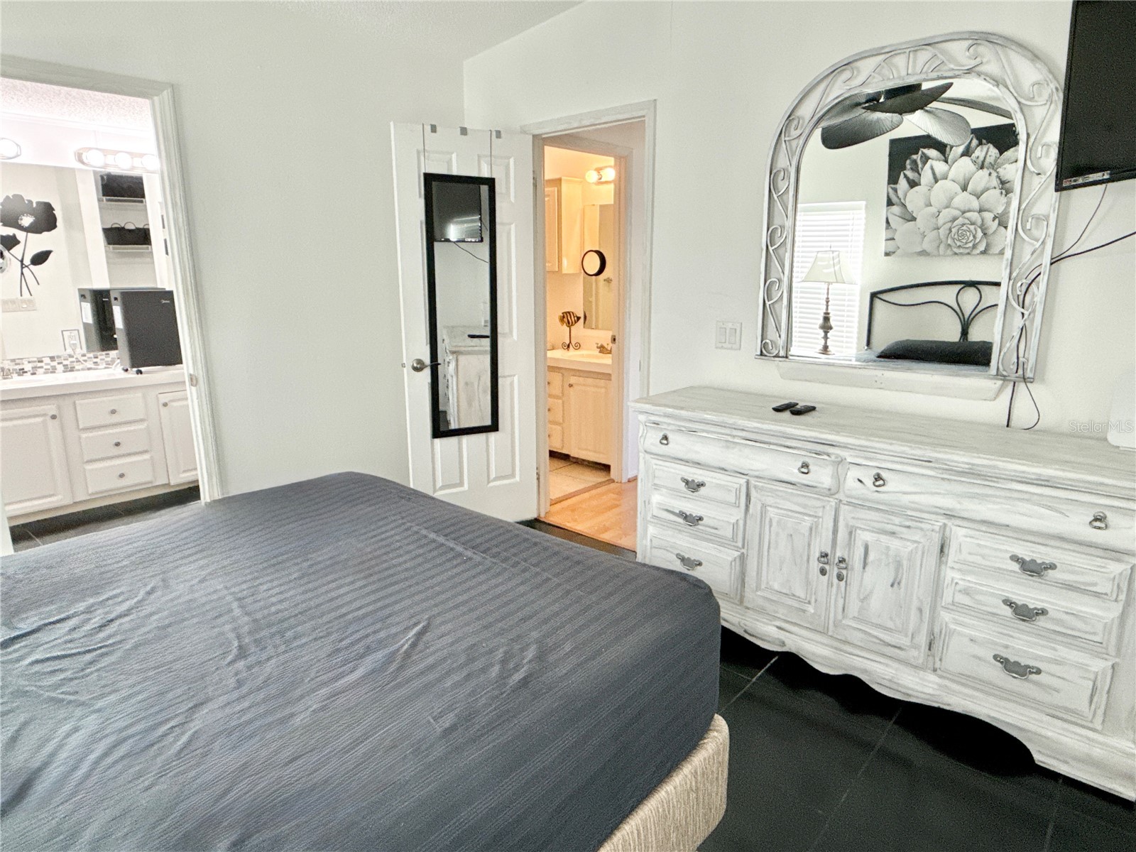 6907 Americana Drive NE #101 Saint Petersburg FL 33702 - TAMPA BAY TB8486983 image12