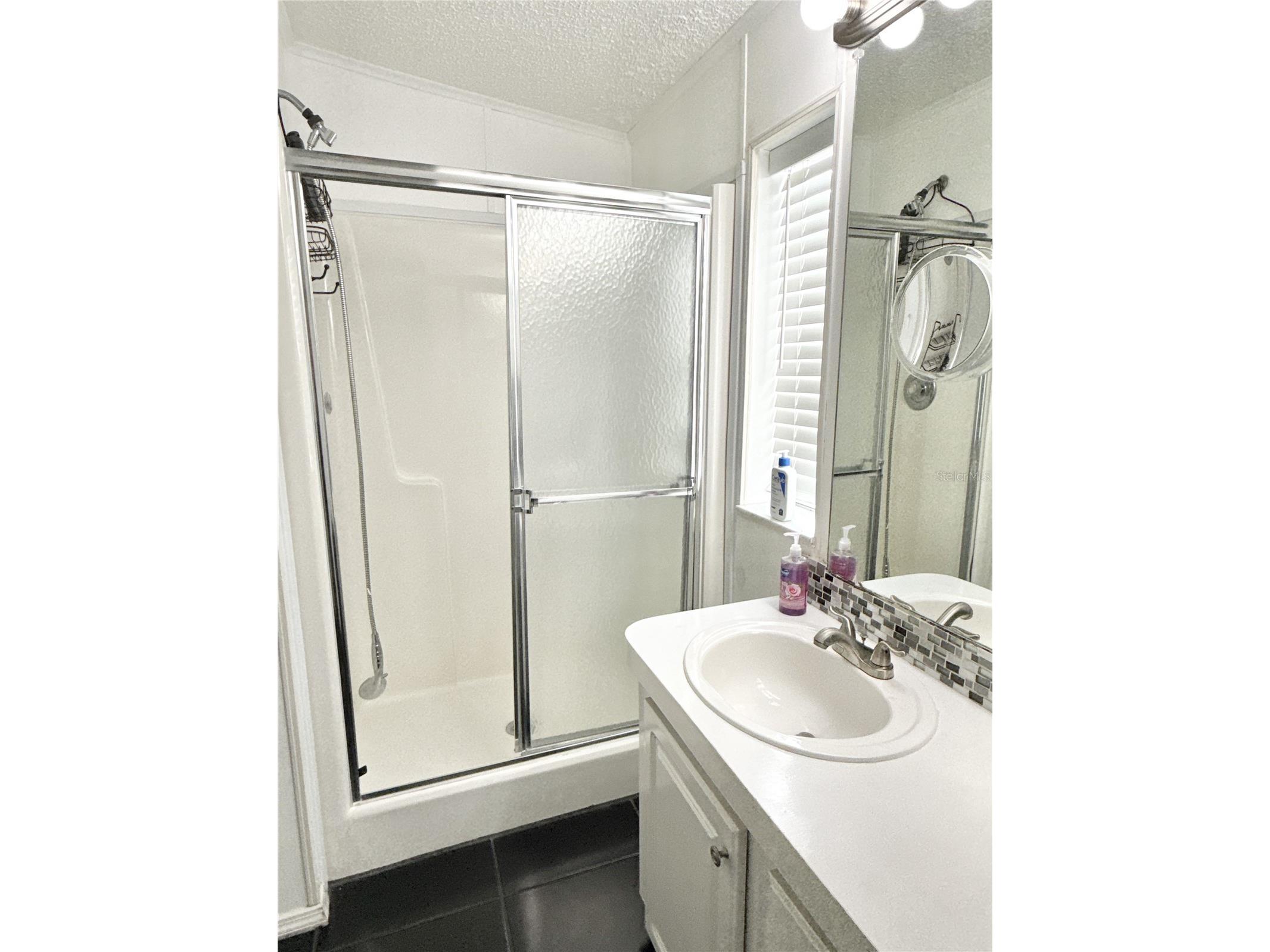 6907 Americana Drive NE #101 Saint Petersburg FL 33702 - TAMPA BAY TB8486983 image14