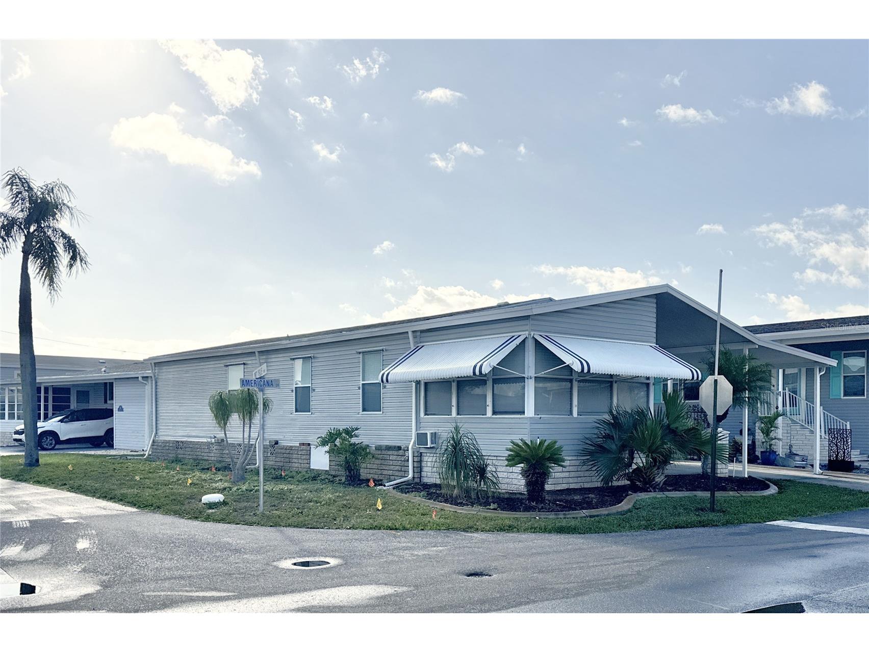 6907 Americana Drive NE #101 Saint Petersburg FL 33702 - TAMPA BAY TB8486983 image2