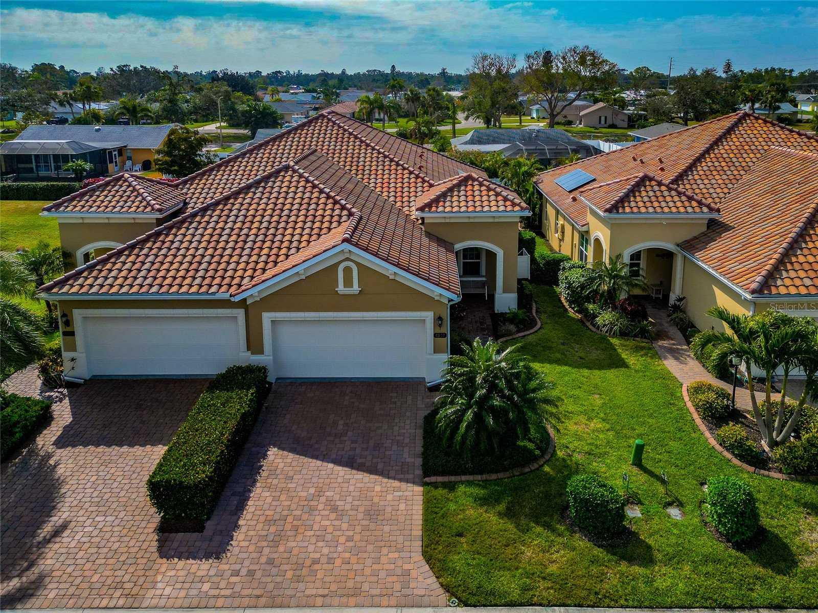 6907 Costa Bella Drive Bradenton FL 34209 A4670084 image1