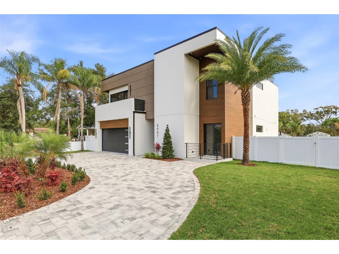 6907 N Boulevard Tampa FL 33604 TB8456399 image1